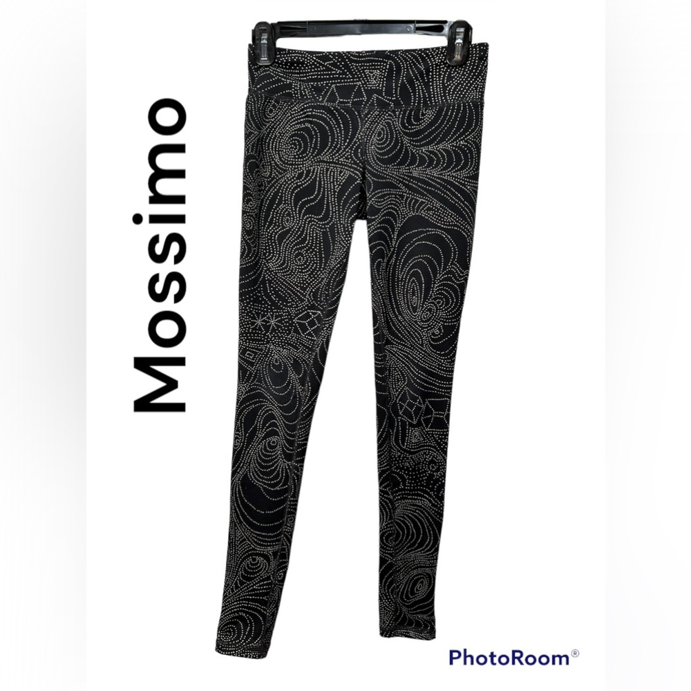 Mossimo Supply Yoga pants in black
